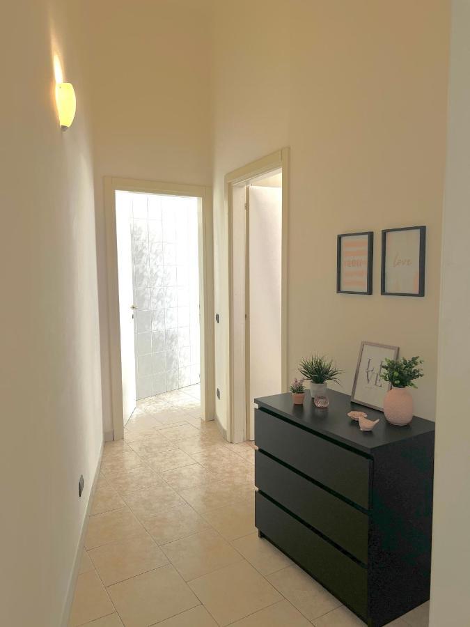 Casa Polly 2 - Ampio E Comodo Appartamento A Voghera Exteriér fotografie